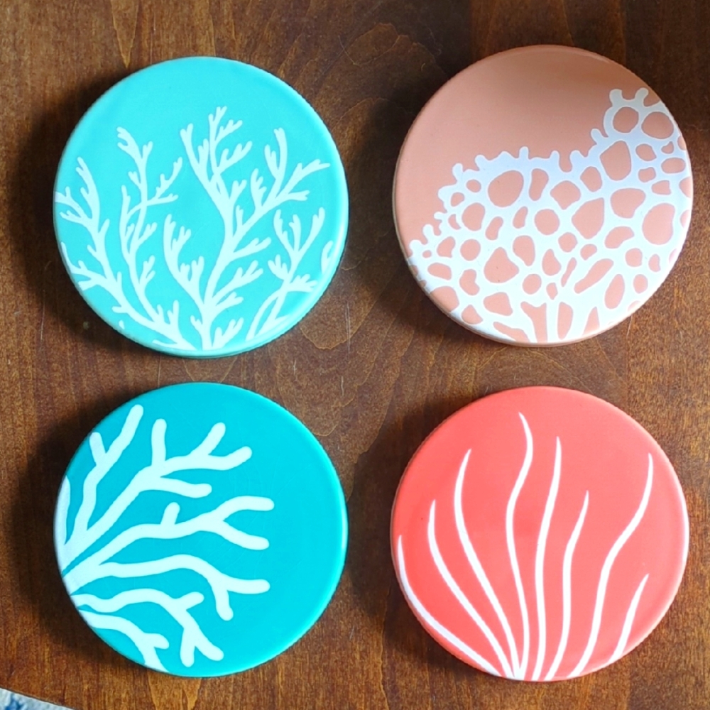 Green and Pink Ocean-Inspired Decorative Set
